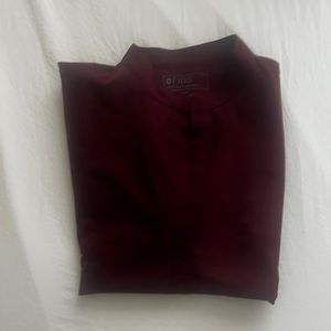 Rafaela Scrub shirt size Large